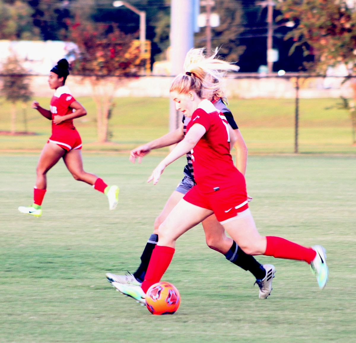 Lady Cards top Nicholls, 3-1, in Southland opener